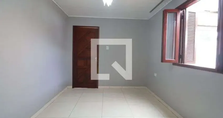 Casa para Venda - Bairro Fátima, 4 Quartos,  125 m² - Canoas