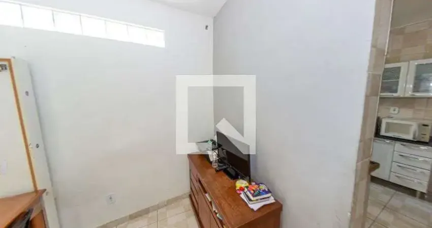 Casa para Venda - Irajá, 2 Quartos,  85 m² - Rio de Janeiro