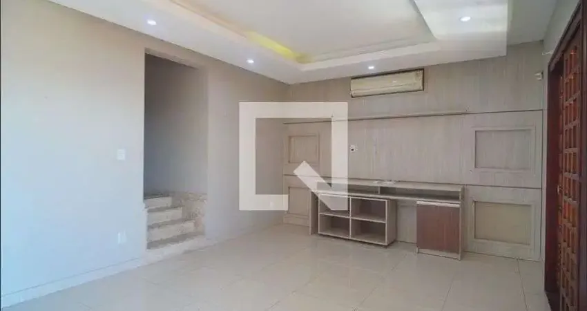 Casa para Venda - Feitoria, 3 Quartos,  200 m² - São Leopoldo