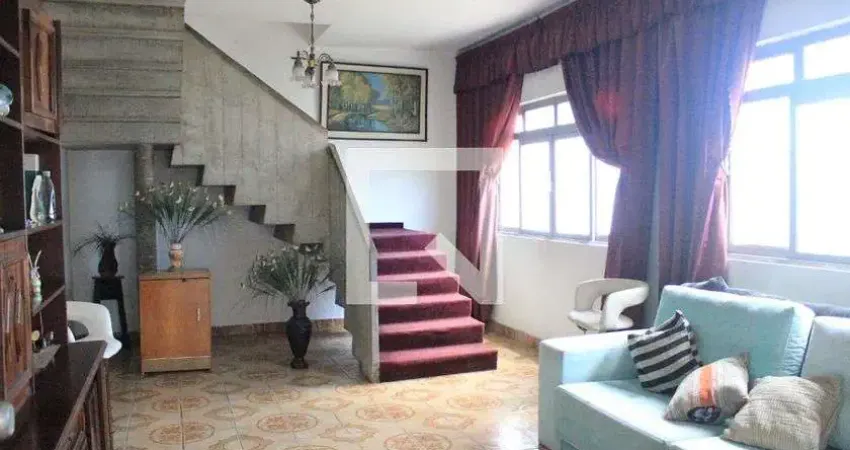 Casa para Venda - Macedo, 4 Quartos,  200 m² - Guarulhos