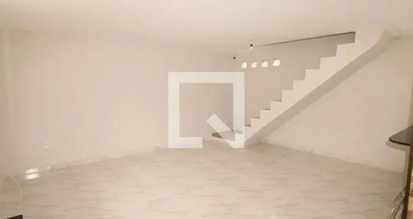 Casa para Venda - Irajá, 2 Quartos,  119 m² - Rio de Janeiro