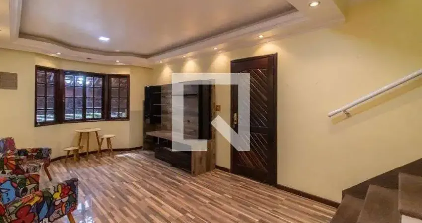 Casa para Venda - Jardim Cocaia, 3 Quartos,  181 m² - Guarulhos