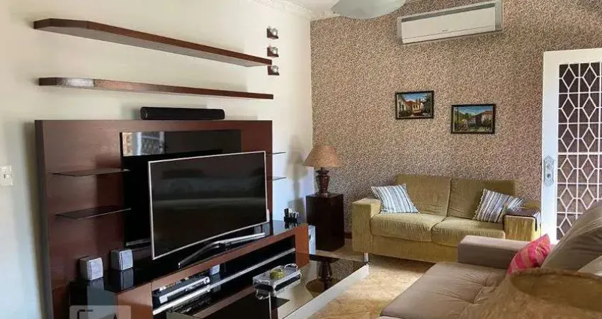 Casa para Venda - Del Castilho, 3 Quartos,  150 m² - Rio de Janeiro