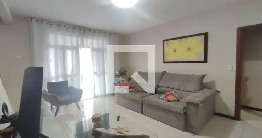 Casa para Venda - Taquara, 4 Quartos,  217 m² - Rio de Janeiro