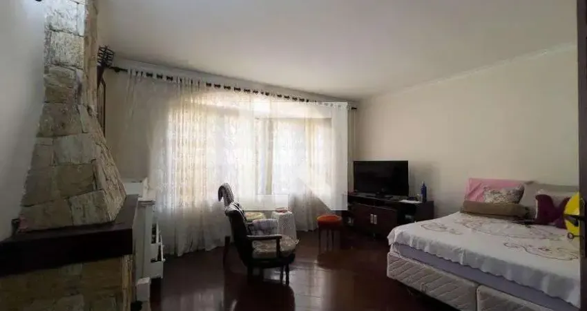 Casa para Venda - Cambuci, 3 Quartos,  200 m² - São Paulo