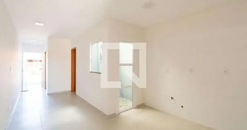 Casa para Venda - Olaria, 2 Quartos,  50 m² - Canoas