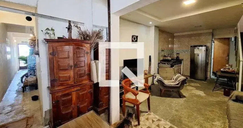 Casa para Venda - Piratininga, 2 Quartos,  160 m² - Niterói
