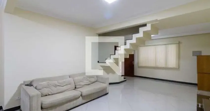 Casa para Venda - Jardim Cocaia, 3 Quartos,  214 m² - Guarulhos