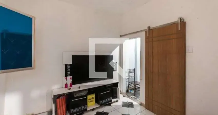 Casa para Venda - Benfica, 2 Quartos,  80 m² - Rio de Janeiro