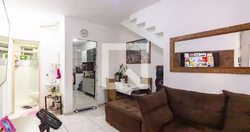 Casa para Venda - São Pedro, 2 Quartos,  70 m² - Osasco