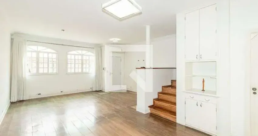 Casa com 3 quartos à venda na Avenida Iraí, Moema, São Paulo