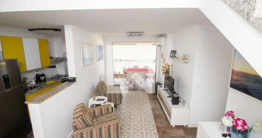 Cobertura para Venda - Vargem Pequena, 3 Quartos,  211 m² - Rio de Janeiro
