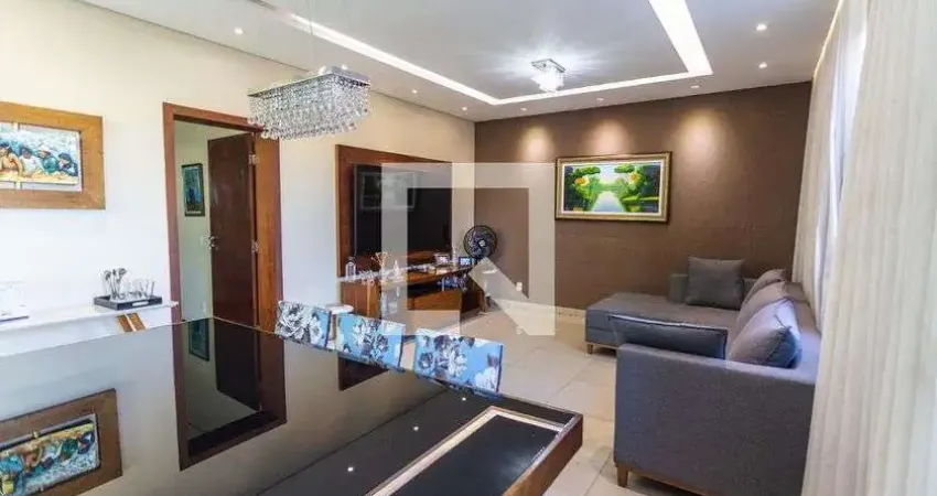 Casa para Venda - Aparecida, 4 Quartos,  320 m² - Belo Horizonte