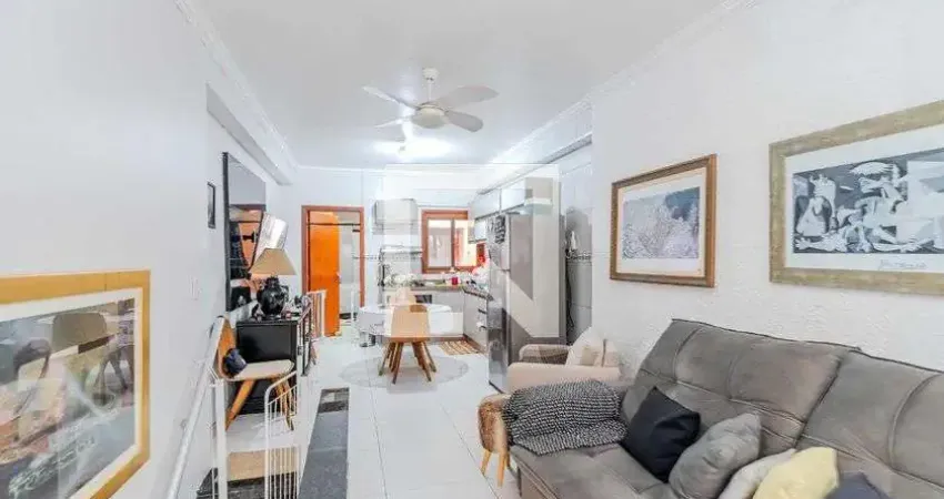 Casa para Venda - Menino Deus, 1 Quarto,  120 m² - Porto Alegre