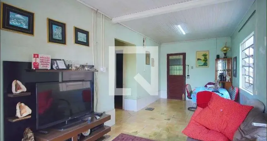 Casa para Venda - Feitoria, 2 Quartos,  180 m² - São Leopoldo