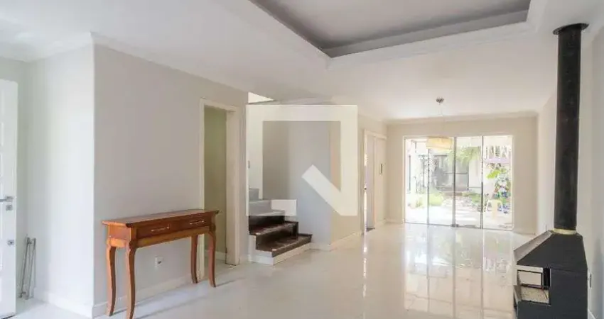 Casa para Venda - Guarujá, 3 Quartos,  220 m² - Porto Alegre