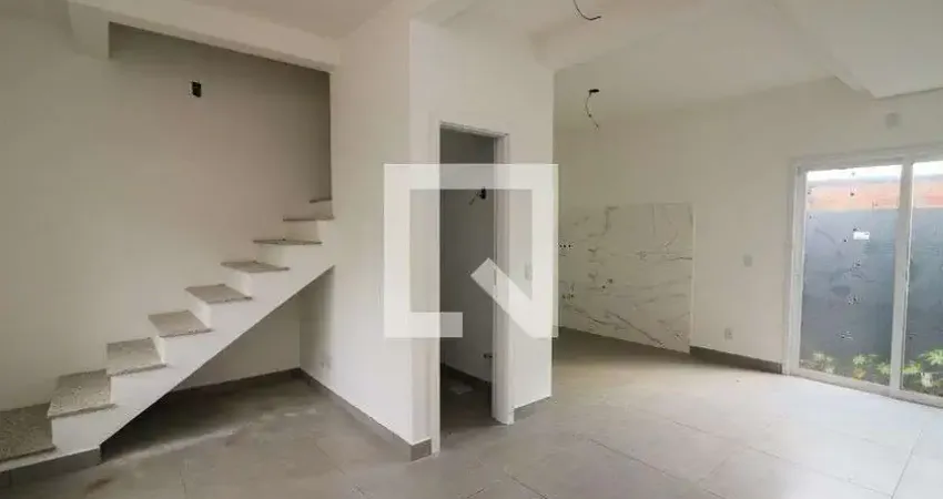 Casa / Sobrado em Condomínio para Venda - Nonoai, 2 Quartos,  70 m² - Porto Alegre