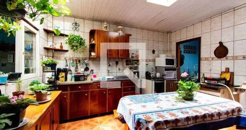 Casa para Venda - Olaria, 2 Quartos,  179 m² - Canoas
