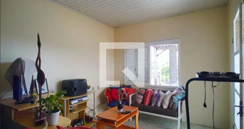 Casa para Venda - Duque de Caxias, 2 Quartos,  216 m² - São Leopoldo