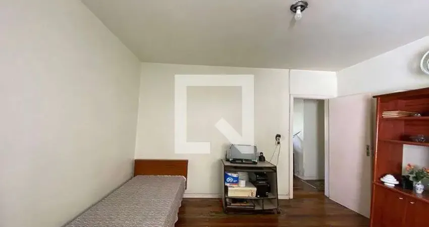 Casa para Venda - Centro, 4 Quartos,  180 m² - São Leopoldo