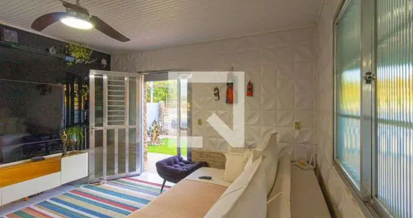 Casa para Venda - Harmonia, 2 Quartos,  150 m² - Canoas