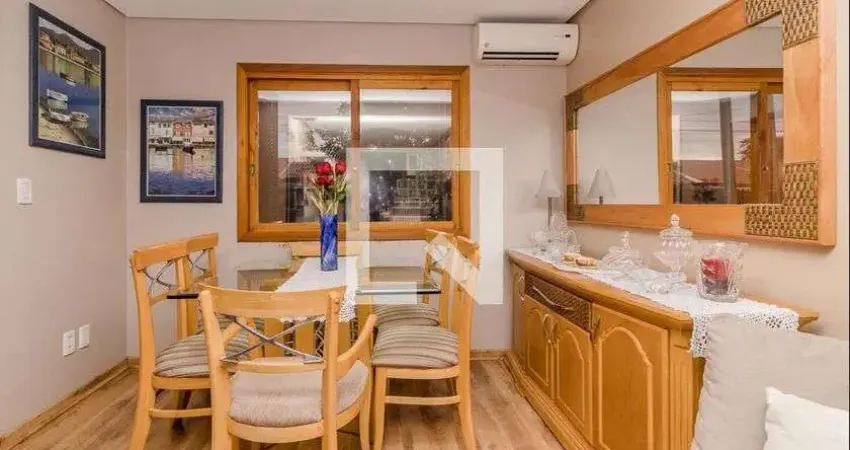 Casa para Venda - Hipica, 3 Quartos,  54 m² - Porto Alegre