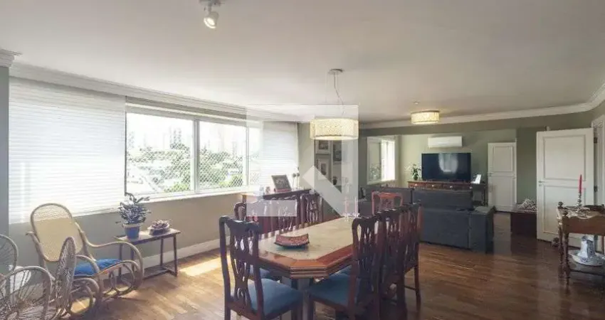 Apartamento para Venda - Pacaembu, 3 Quartos,  185 m² - São Paulo