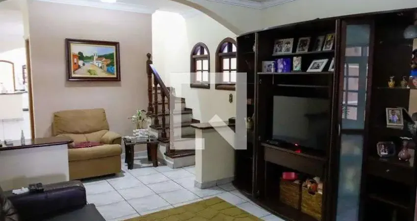Casa para Venda - Jardim das Flores, 3 Quartos,  280 m² - Osasco