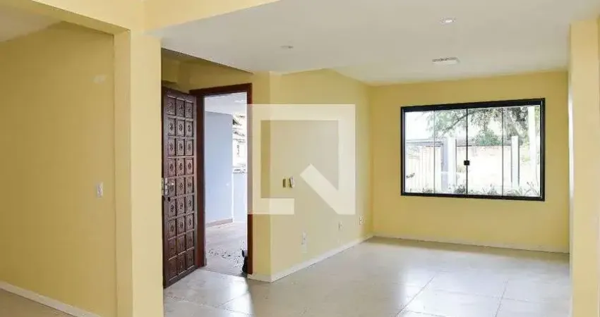 Casa para Venda - Jardim Itu-Sabará, 3 Quartos,  180 m² - Porto Alegre