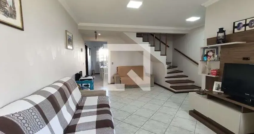 Casa para Venda - Centro, 3 Quartos,  160 m² - São Leopoldo