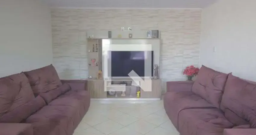 Casa para Venda - Niterói, 1 Quarto,  100 m² - Canoas