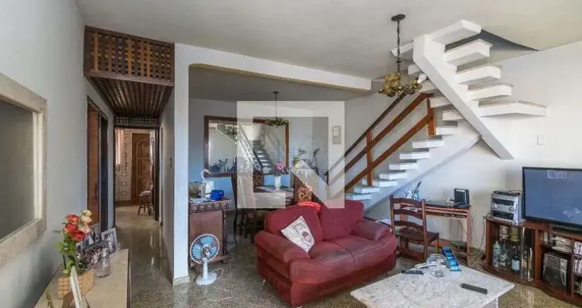 Casa para Venda - Penha, 3 Quartos,  260 m² - Rio de Janeiro
