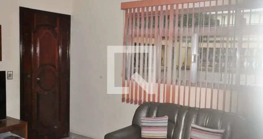 Casa para Venda - Jardim Felicidade, 4 Quartos,  240 m² - São Paulo