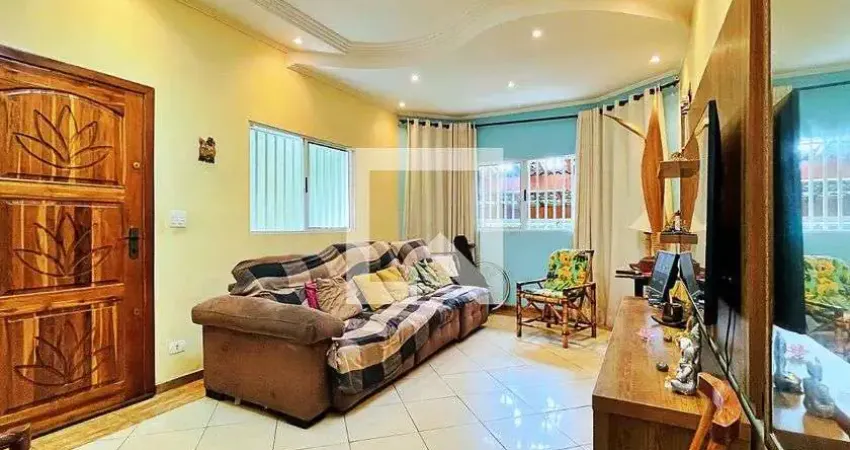 Casa para Venda - Jardim Cocaia, 5 Quartos,  125 m² - Guarulhos