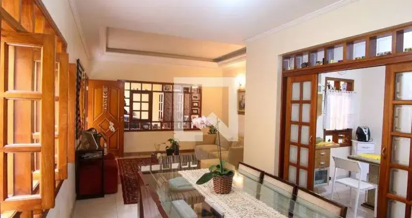 Casa para Venda - Vila Santa Clara, 3 Quartos,  220 m² - São Paulo