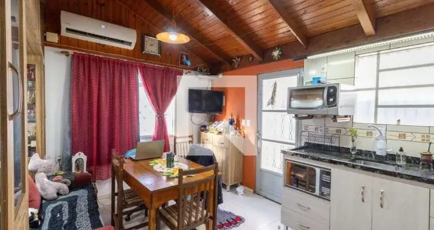 Casa para Venda - Hipica, 1 Quarto,  61 m² - Porto Alegre
