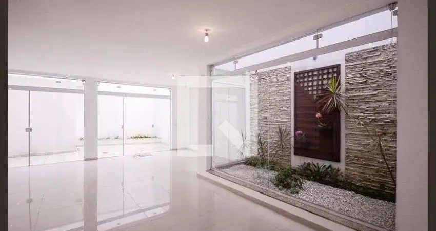 Casa para Venda - Bosque da Saúde, 3 Quartos,  240 m² - São Paulo