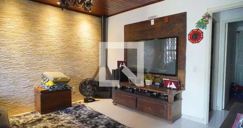 Casa para Venda - Rubem Berta, 3 Quartos,  190 m² - Porto Alegre