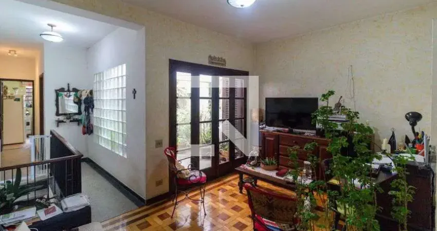 Casa para Venda - Cambuci, 3 Quartos,  300 m² - São Paulo