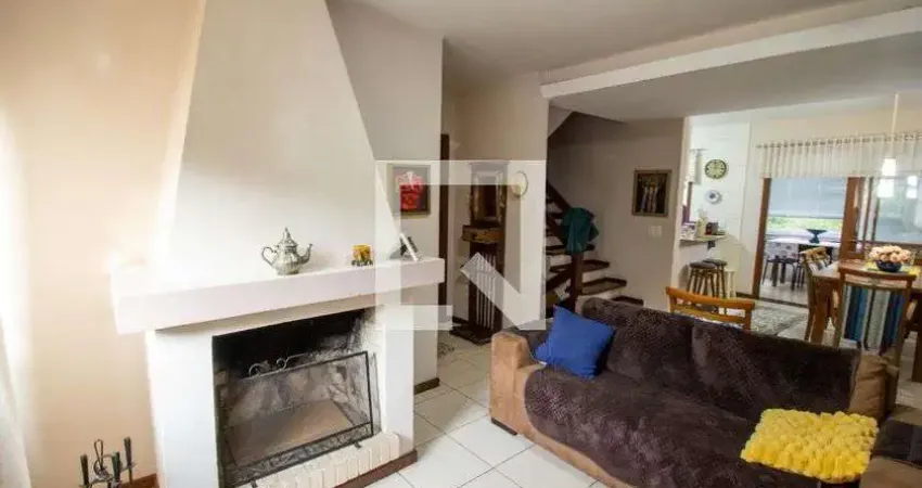Casa para Venda - Campo Novo, 3 Quartos,  230 m² - Porto Alegre