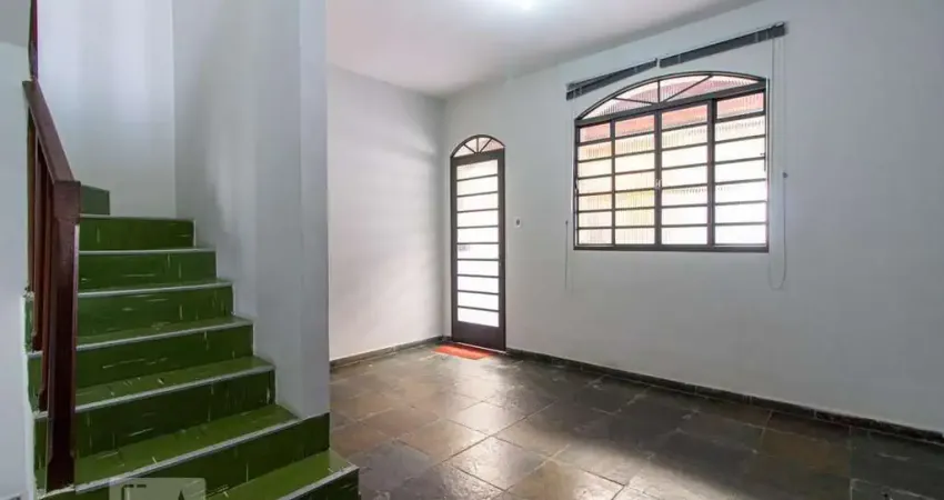 Casa para Venda - Floramar, 2 Quartos,  75 m² - Belo Horizonte