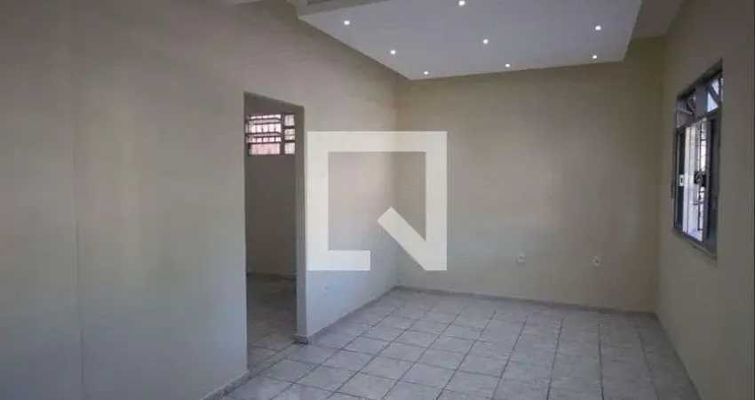 Casa para Venda - Penha, 2 Quartos,  92 m² - Rio de Janeiro