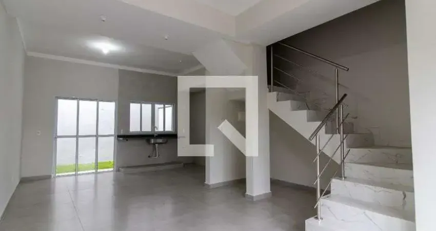 Casa para Venda - Lot. Alphaville Campinas, 2 Quartos,  80 m² - Campinas