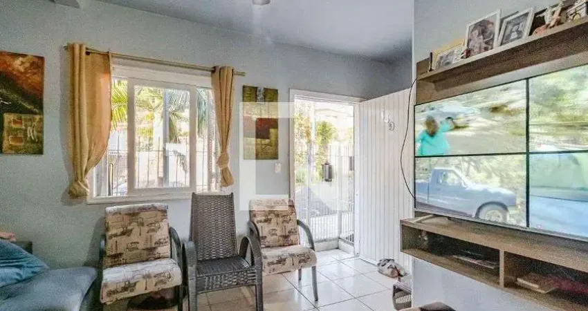 Casa para Venda - Medianeira, 3 Quartos,  200 m² - Porto Alegre