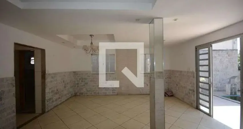 Casa para Venda - Irajá, 3 Quartos,  250 m² - Rio de Janeiro