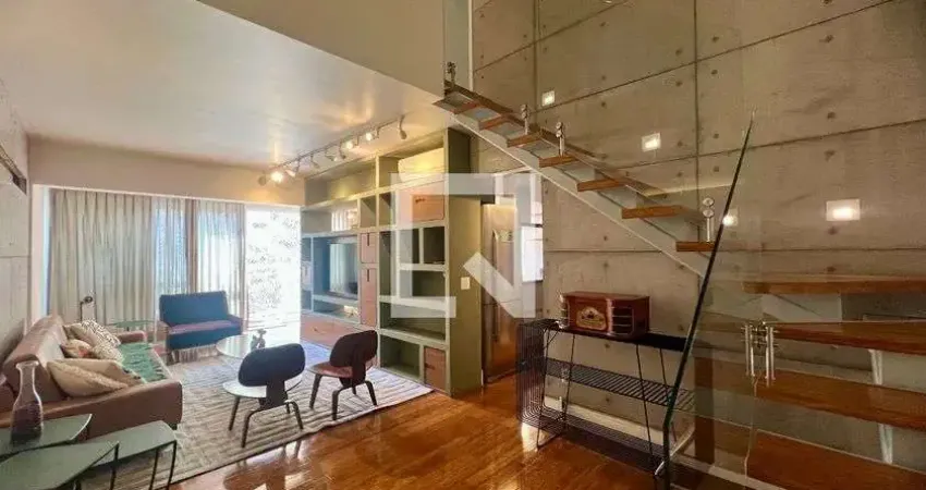 Apartamento para Venda - Pinheiros, 2 Quartos,  233 m² - São Paulo