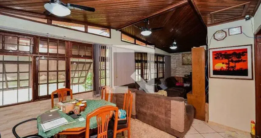 Casa para Venda - Rubem Berta, 3 Quartos,  200 m² - Porto Alegre