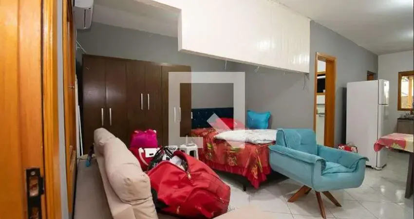 Casa para Venda - Lot. Parque do Recreio, 1 Quarto,  50 m² - São Leopoldo
