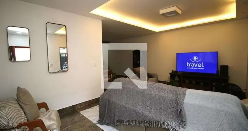 Casa para Venda - Penha, 3 Quartos,  296 m² - Rio de Janeiro