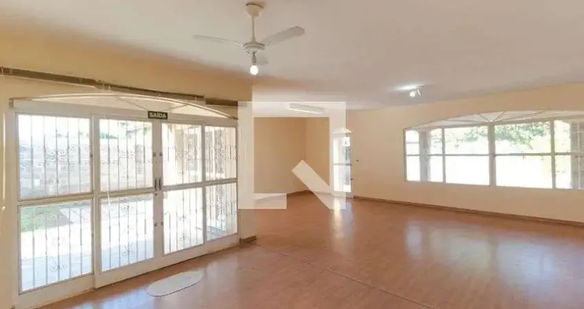 Casa para Venda - Parque das Universidades, 3 Quartos,  270 m² - Campinas
